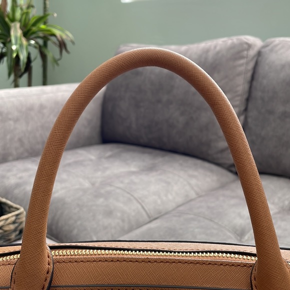 Sold - Picture 7 of 12